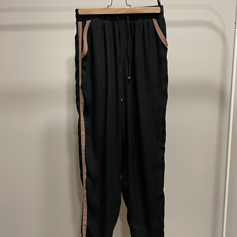 FIFTY STREET Flowy Black Pants with Waistband - Size M